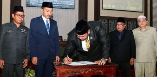 DPRD Ranperda tentang penyertaan modal PT. AMIN dan Perusda PBB menjadi Perda Kabupaten Banjar
