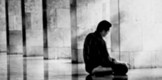 Dua sholat terberat bagi orang munafik