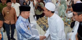 Momen Idul Fitri, Saidi Mansyur Halal Bihalal dengan gubernur Kalsel di Mahligai Pancasila Banjarmasin