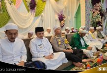 Bupati Banjar H. Saidi Mansyur bersama ribuan jamaah hadiri haul Sjech Muhammad Arsyad Al Banjari ke 219