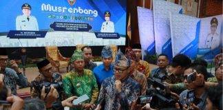 Gubernur Kalsel apresiasi bupati H. Bahrul Ilmi tangani persoalan sampah di Batola