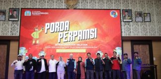 Wakil Walikota Hj. Ananda, buka resmi lomba olah raga antar tukang ledeng se Kalsel