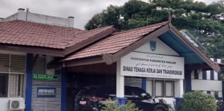 Disnakertrans Banjar : Belum terima laporan penahanan ijazah, tapi tetap awasi perusahaan