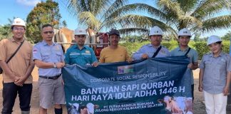 Julong Group berbagi kebahagiaan Idul Adha, salurkan 10 sapi kurban untuk warga sekitar
