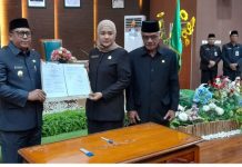 Ketua DPRD Batola pimpin rapat paripurna, setujui Raperda Pertanggungjawaban APBD 2024
