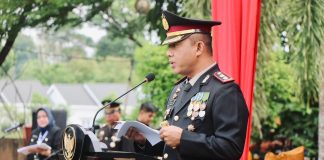 Kapolres Banjar menjadi Inspektur upacara peringatan hari pahlawan nasional di Martapura