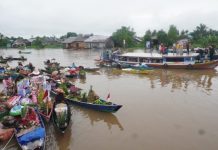 Semarak Festival Pasar Terapung Lok Baintan 2025: Lima ratus jukung hiasi Sungai Martapura