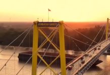 Sejarah Jembatan Barito, diberi nama sesuai nama sungai, bukan nama Presiden Soeharto
