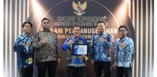 Pemkab Banjar raih penghargaan “Menuju Informatif” dalam keterbukaan informasi publik 2025