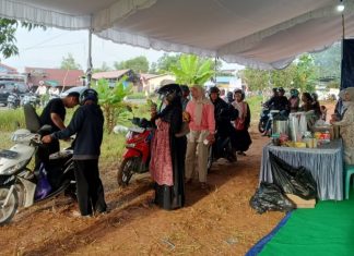 Kejari Barito Kuala buka posko rest area untuk jamaah haul abah guru sekumpul ke-21