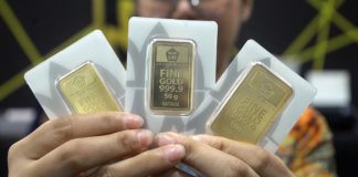 Harga Emas Antam melesat Rp16.000 per gram, tertinggi Rp2.504.000, Buyback juga naik