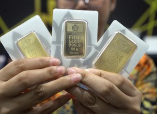 Harga Emas Antam melesat Rp16.000 per gram, tertinggi Rp2.504.000, Buyback juga naik