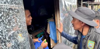 Bupati Banjar salurkan 500 paket sembako bagi warga terdampak banjir di Keraton, Martapura