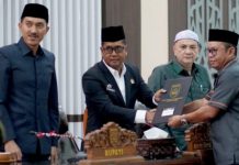 Rapat Paripurna DPRD Banjar sahkan Raperda Pengelolaan Sampah