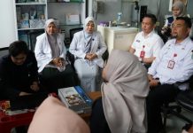 Dari operasi hingga aktivasi, RSUD Ratu Zalecha pasang alat bantu dengar canggih
