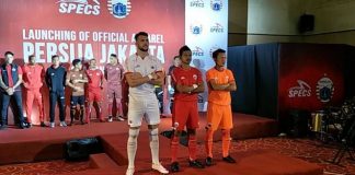 Persija Jakarta akhirnya putus puasa gelar 17 tahun, penjualan Jersey melonjak tajam Persija luncurkan jersey dan skuat