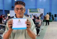 1.500 warga kurang mampu di Banjarmasin terima penyaluran ZIS