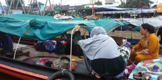 Jumlah klotok di haulan ke 15 Guru Sekumpul tercatat 3500 buah dan sandar di sejumlah Dermaga klotok di Martapura