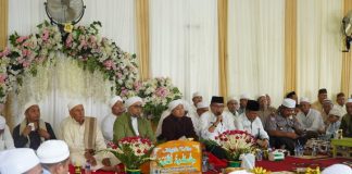 Warga Desa Baruh Bahinu Paringin Selatan, gelar acara haulan Abah Guru Sekumpul