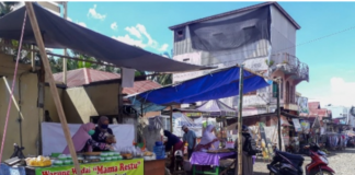 Ramadhan ditengah pandemi Corona, Jualan kue tradisional melalui online, salah cara untuk menjaga jarak aman