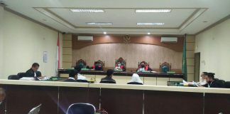 Mantan Kadis Perdagangan Kotabaru bantah saksi JPU