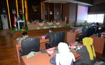 Bupati Noormiliyani sampaikan propemperda dan 2 raperda ke DPRD