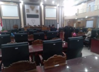 Tak memenuhi kuorum, rapat paripurna DPRD Kabupaten Banjar kembali ditunda