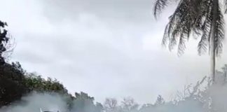 Ditinggal pemiliknya berdagang di pasar, sebuah rumah di Tanah Laut hangus terbakar