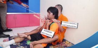 Polisi gelar reka ulang pembunuhan seorang perempuan yang mayatnya ditemukan terlilit kabel Desember lalu