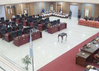 DPRD Kabupaten Banjar tunda pengesahan Raperda menjadi Perda karena ketikhadiran bupati