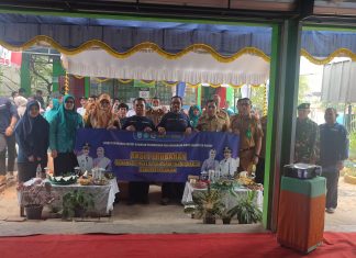 DPRKPLH Banjar melakukan kegiatan sosialisasi soal pengelolaan sampah yang benar dan bernilai ekonomis