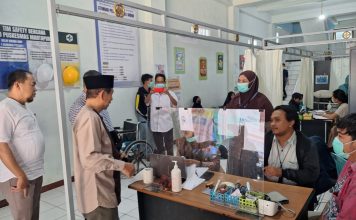 Gedung sementara layanan Kesehatan Puskemas Martapura 2 dikeluhkan warga, Komisi IV DPRD Banjar langsung sidak