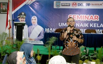 Puluhan pelaku UMKM di Kecamatan Banjar mengikuti seminar UMKM di Aston hotel