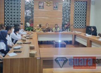 DPRD Kabupaten Barito Kuala apresiasi program Desa Inovatif yang dicetuskan Yayasan Hasnur Center