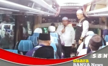 Kemenag Banjar lepas rombongan JCH kloter 17 asal Kabupaten Banjar