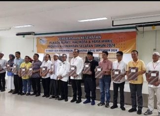 Tiga pasang bakal calon bupati dan wakil bupati Kabupaten Batola jalani pemeriksaan kesehatan