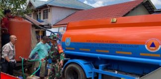 BPBD Kabupaten Banjar terus distribusikan air bersih ke warga di tiga desa di Beruntung Baru