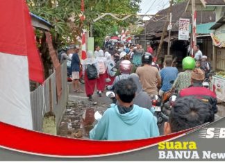 Keluhkan, macet total diperempatan jalan AMD dan Setia, pengendara dan pejalan kaki numpuk disini