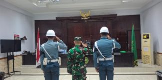Saksi Atlet MMA peragakan jurus mematikan di sidang Jumran