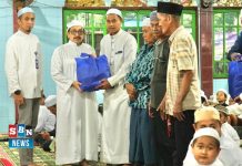 Wakil Bupati Banjar gelar safari Ramadhan hari keenam di Desa Telaga Baru, dan serahkan bantuan Rp 50 juta
