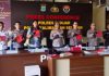 Gasak uang dan emas Rp 3,5 miliar, pasangan suami istri dibekuk polisi