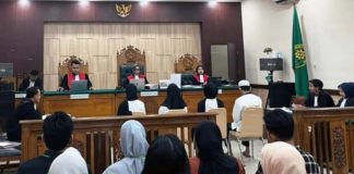 Empat terdakwa kasus penggelapan uang Cafe Kotego dapat tuntutan berbeda