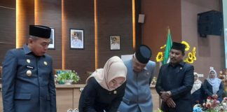 Tertunda kuorum, DPRD Batola akhirnya sahkan dua agenda penting