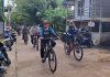Bupati Shalahuddin keliling Kota Muara Teweh, olahraga sambil pantau jalan dan sapa warga