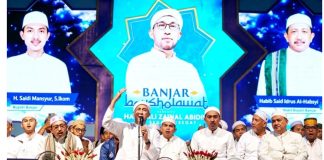 Semarak religius warnai Peringatan Hari Jadi ke-76 Kabupaten Banjar, lantunan shalawat menggema