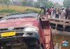 Jembatan tembus Mantuil runtuh, truk masuk sungai, Pemko bangun jembatan darurat