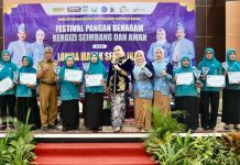 Martapura Timur dan Tatah Makmur unggul di ajang masak ikan tingkat kabupaten