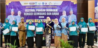 Martapura Timur dan Tatah Makmur unggul di ajang masak ikan tingkat kabupaten