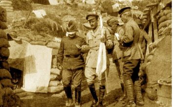 Momen kemanusiaan di Gallipoli: gencatan senjata untuk pemakaman korban