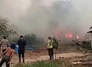 Karhutla dekati pemukiman warga di Batola, ketiadaan air hambat pemadaman